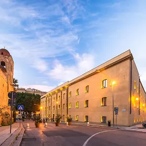 Szálloda Camplus Palermo Normanni - Casa Per Ferie, Palermo