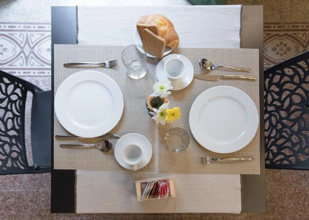 Donna Isa B&B Palermo Bed & Breakfast