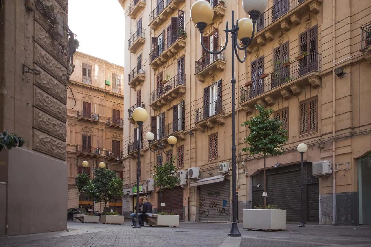 Bed & Breakfast Donna Isa B&B Palermo Italy